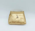 Alviero Martino Beauty  Case Oro Con Cartina Geografica E Scritta In Rilievo