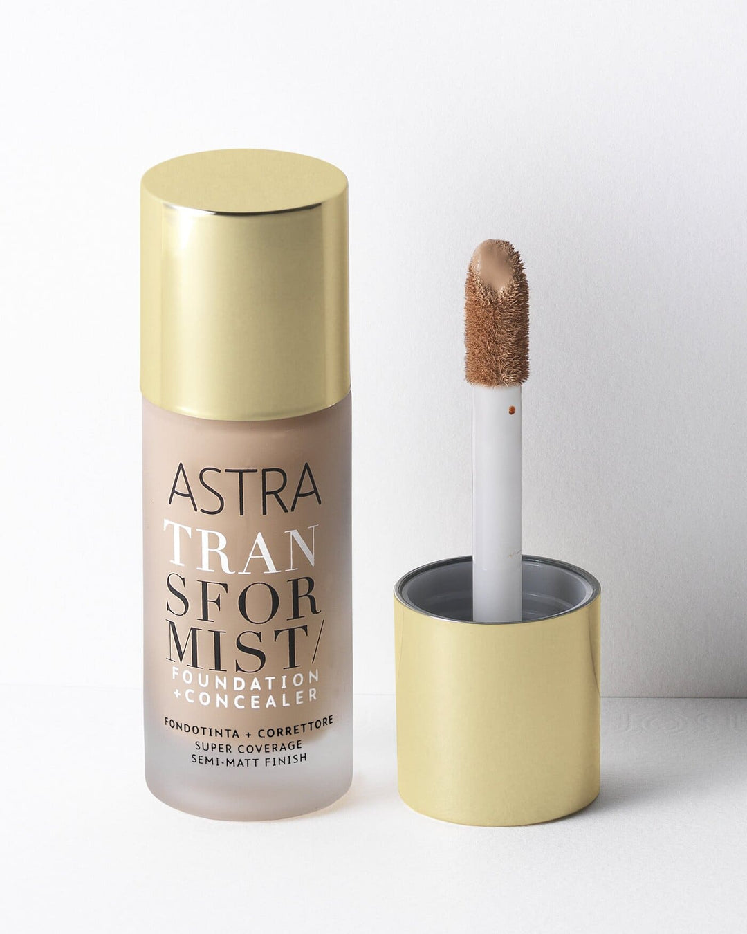 Astra TRANSFORMIST Fondotinta + correttore Foundation + Concealer (18ml)