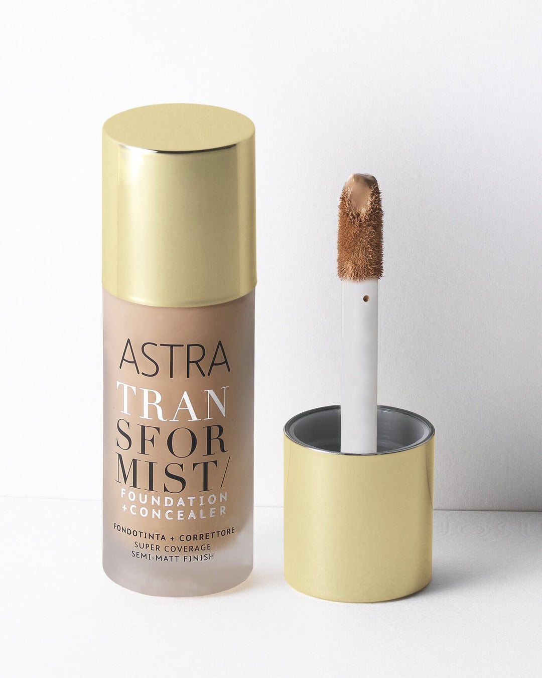 Astra TRANSFORMIST Fondotinta + correttore Foundation + Concealer (18ml)
