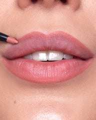 Astra OUTLINE WATERPROOF LIP PENCIL - Matita Labbra Retraibile Resistente all'Acqua n. 01 nude vibe