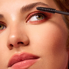 ASTRA LASH MELLOW Mascara Effetto Panoramico +200% Volume