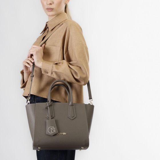 CafèNoir Borsa a mano in saffiano e maxi charm MA0701